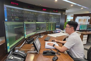 Thuỷ điện cùng nhiệt điện chạy than đang đóng góp lớn cho hệ thống điện. 