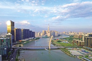 Khu vực phía Nam đang trở thành “điểm tựa” trong chiến lược mở rộng của nhiều tập đoàn quốc tế. Ảnh: Trọng Tín 