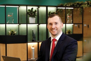 Ông Phil Wright - Giám đốc cấp cao, Khối Nghiệp vụ ngân hàng, HSBC Việt Nam 