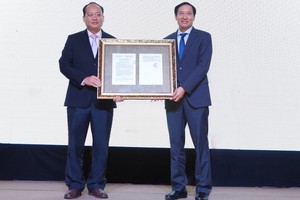 Chứng khoán Rồng Việt chính thức tăng vốn lên 700 tỷ đồng