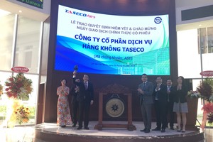 “Xông đất” HOSE năm 2018, cổ phiếu Taseco Airs (AST) tăng hết biên độ