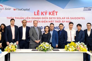 VinaCapital và SAIGONTEL xây dựng và vận hành chuỗi dự án điện mặt trời áp mái 50 MW
