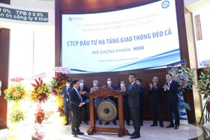 Hơn 267 triệu cổ phiếu HHV chào sàn HOSE