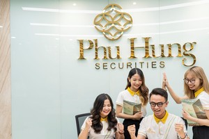 Chứng khoán Phú Hưng: Kỳ vọng thị trường nửa cuối năm tăng trưởng mạnh, tích cực có thể chạm 1.452 điểm