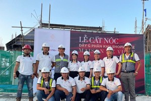 Cất nóc shophouse dự án D'or Hội An ngày 7/11