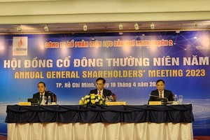 ĐHĐCĐ Nhơn Trạch 2 (NT2): Ước đoán trong 3 tháng 8, 9, 10 sẽ lỗ ít nhất 180 tỷ đồng