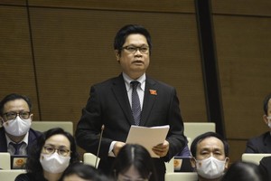 ĐBQH Vũ Tiến Lộc (đoàn TP. Hà Nội).