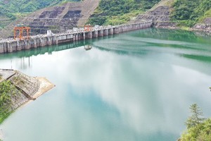 Miền Bắc vào đợt nắng nóng mới, tăng huy động nguồn thủy điện