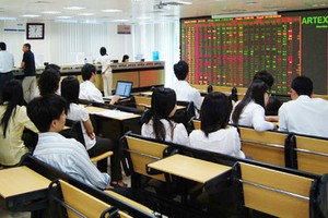 Sự kiện chứng khoán đáng chú ý cuối tuần