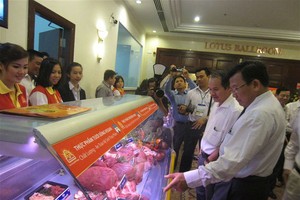 HAG dự kiến đến cuối năm 2015 sẽ đầu tư phát triển 13.000 con bò sữa, sẽ xuất bán 60.000 con bò thịt 