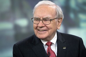 Hôm qua, Buffett đã vượt Slim để thành người giàu thứ hai thế giới
