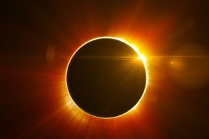 Cuộc họp ECB: Nhật thực trên bầu trời kinh tế