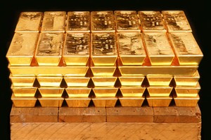 Vàng tuần 30/6 - 4/7: Cân kèo kinh tế - địa chính trị