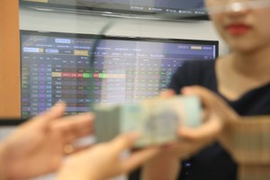 Kỳ vọng vốn ngoại tích cực vào cuối năm