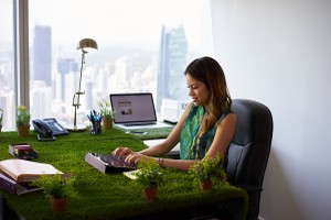 Thị trường tài chính 24h: Chứng khoán khó rơi sâu