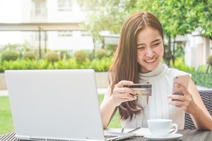 Thị trường tài chính 24h: Dòng tiền “mất hút“