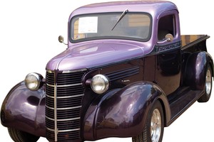 Vẫy vùng cùng xe cũ