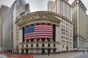 Chứng khoán Mỹ: Cơ hội mua vào