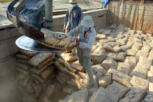 Nhu cầu tiêu thụ xi măng năm 2014 ước chỉ 63 triệu tấn, trong khi tổng công suất lên tới 72 triệu tấn