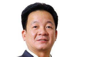 Quyết liệt như Bầu Hiển