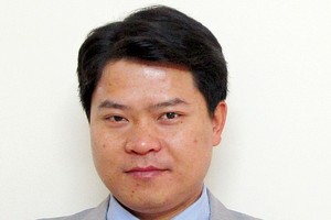 Công ty tài chính được phát hành thẻ, liệu có rủi ro?