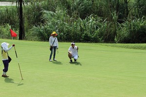 Kinh doạnh sân golf có thể được coi là ngành kinh doanh có điều kiện   