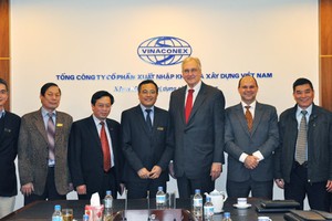 Vinaconex đặt mục tiêu thoái vốn khỏi VVF muộn nhất tháng 9/2014