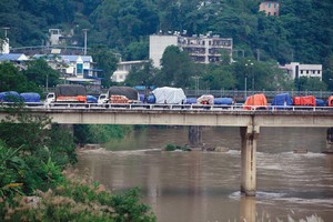 Nhiều mặt hàng xuất khẩu chủ yếu của Việt Nam đang lệ thuộc vào thị trường Trung Quốc        