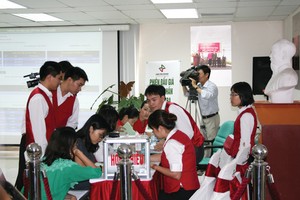 HNX trong một phiên tổ chức đấu giá cổ phần doanh nghiệp