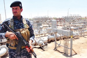 Khủng hoảng Iraq đặt thị trường dầu lửa vào trạng thái cảnh báo