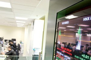 UBCK đề xuất các giải pháp phát triển thị trường