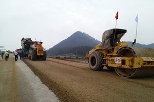 Nhà thầu giao thông ngoại, anh là ai?