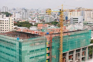 Nhiều chủ đầu tư tại TP. HCM tự ý "chẻ nhỏ" căn hộ khi chưa được phép