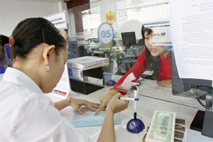 Các dịch vụ ngân hàng được đẩy mạnh phát triển 