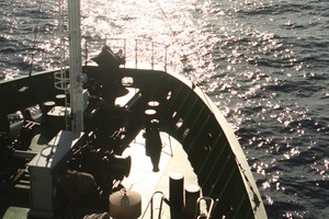 Người nối Đất mẹ với đảo xa