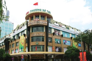 Những ngày cuối cùng của Thương xá Tax và nỗi niềm của người Sài Gòn