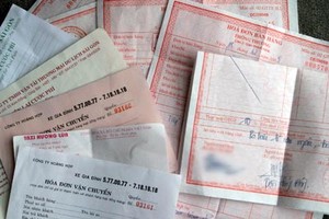 Hóa đơn ghi tên, quốc tịch khách nước ngoài chưa chính xác vẫn hợp lệ