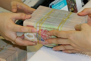 Các NHTM đang phải đối mặt với thách thức lớn là huy động về không thể cho vay ra