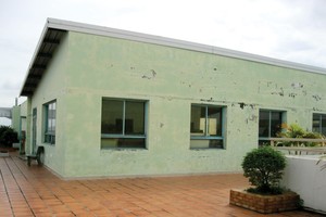 Một phần công trình tại Chung cư 584 bị cho là vi phạm xây dựng