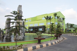 Quý III/2014, An Phát đã đưa Nhà máy số 5 vào hoạt động, hiện đang đầu tư Nhà máy nhựa tại Lào