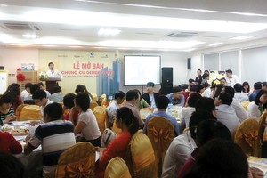 Thị trường sôi động trở lại, môi giới bán bất động sản lại trở thành một nghề hấp dẫn - Ảnh: Nguyên Minh