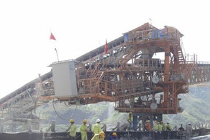 Cán bộ, công nhân Công ty CP Sông Đà 5 đẩy nhanh tiến độ thi công Thủy điện Lai Châu