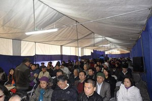 Khoảng hơn 350 khách hàng cụm CT1 đã đến dự họp.