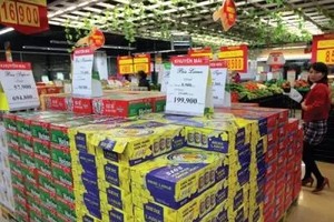 Nguồn cung bia Tết 2015 tăng 15% so với Tết Nguyên đán 2014. Ảnh: Đức Thanh