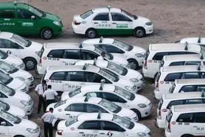 Giá cổ phiếu VNS của Vinasun không những không tăng, mà còn giảm sau cả 2 lần giảm giá xăng dầu trong tháng 1/2015