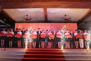 Cam Ranh Riviera Beach Resort & Spa khai trương giai đoạn 1 gồm 70 phòng biệt thự villa cao cấp