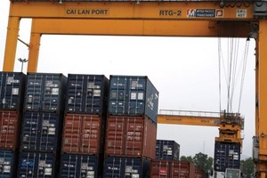 Tổng sản lượng hàng hóa thông qua Cảng Quảng Ninh đạt 6,5 triệu tấn trong năm 2014. Ảnh: Đức Thanh