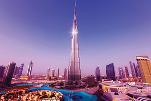 Tòa tháp Burju Khalifa Dubai cao nhất thế giới
