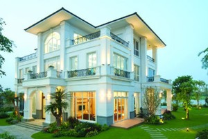 Tổng lượng kiều hối năm 2014 cán mốc 12 tỷ USD. 16 - 17% trong số này chảy vào bất động sản. Ảnh: Dự án biệt thự Vinhomes Riverside