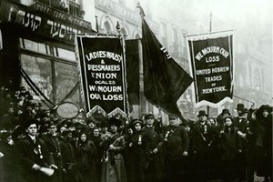 Cuộc biểu tình của chị em công nhân ngành dệt - may ở Chicago và New York